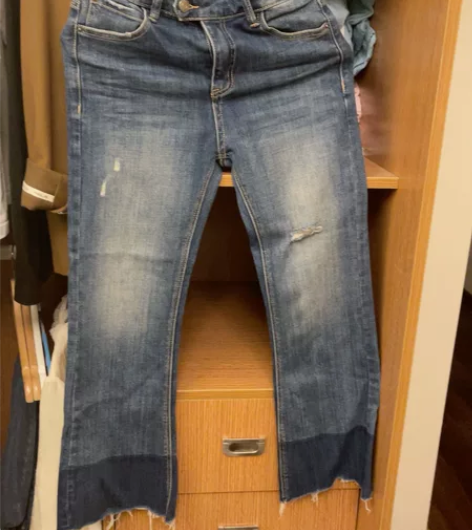 微喇牛仔裤，穿的不多。尺寸28。一般110...