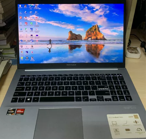 华硕无畏15 oled版 15.6寸OLE...