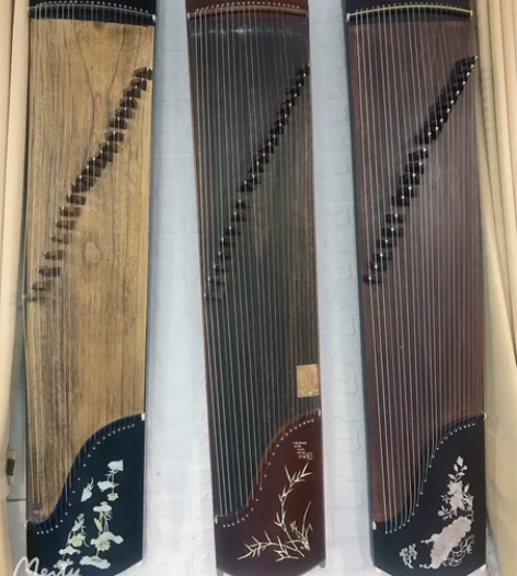 九成新古筝三台转手，威海本地同城自取，外地...