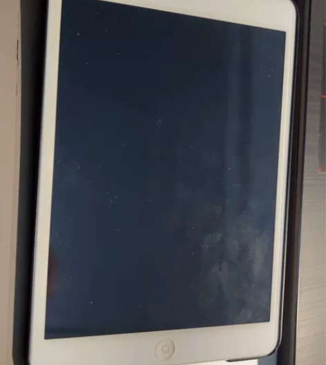 上个月,这iPad mini2,港版,16...