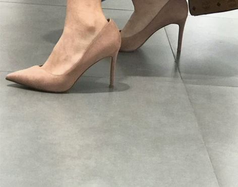 2020春秋款网红时尚百搭职业女工作单鞋小...