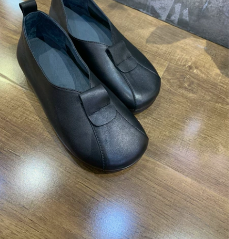 牛皮软底鞋，皮质柔软、上脚舒适休闲、 感兴...