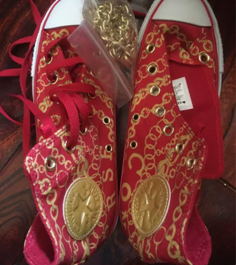 匡威运动鞋，红色日本带回，鞋码37.5，高...