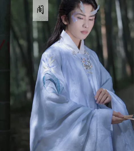 司南阁s码，绝版款，穿一，无暇 感兴趣的话...