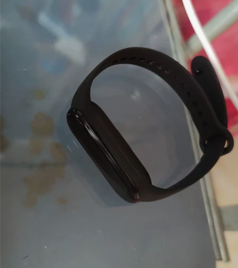 小米手环5 屏幕全新无痕 只拆包装后看了看...