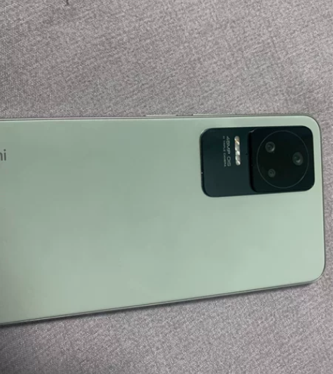 高三学生自用手机。红米k40s 99新 8...