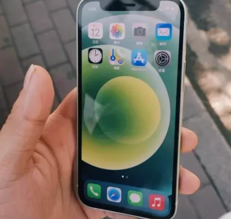 Apple/苹果iPhone 12二手正品...