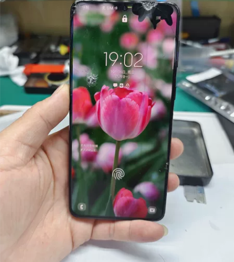三星S21+，可以触摸，可以导资料，是卖这...