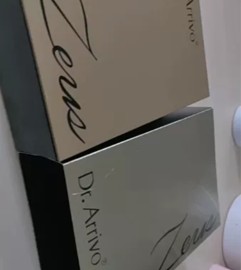 宙斯五代美容仪 提拉紧致肉眼可见 9.9成...