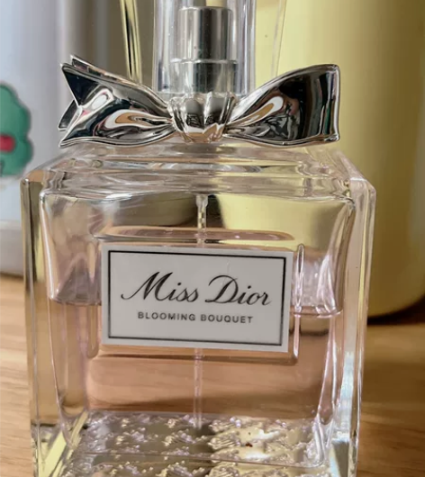 标价包邮出 迪奥花漾甜心香水100ml 保...