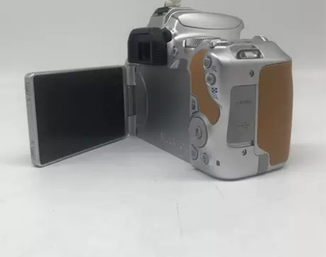 佳能 EOS 200D 正常使用痕迹，无拆...
