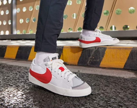 Nike耐克官方BLAZER LOW