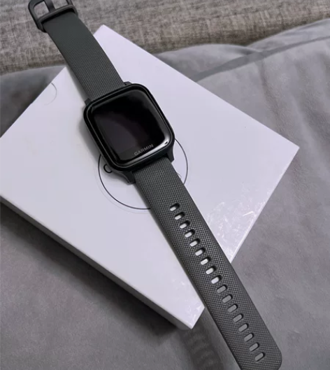 Garmin电子手表VENU SQ 带过几...