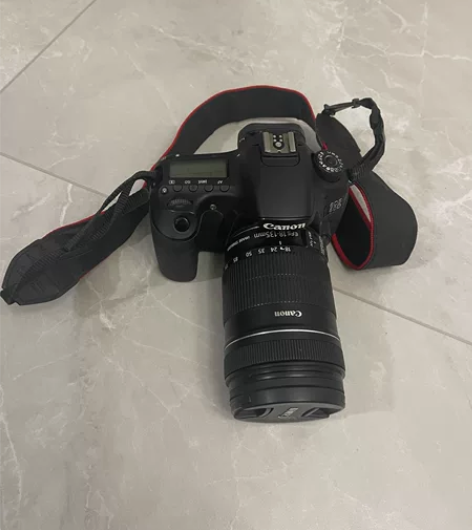 佳能单反相机60D+18-135镜头 如图...