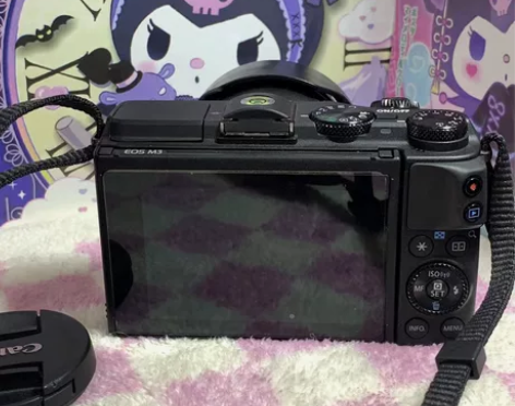 佳能m3 微单 功能正常 带15-45镜头...