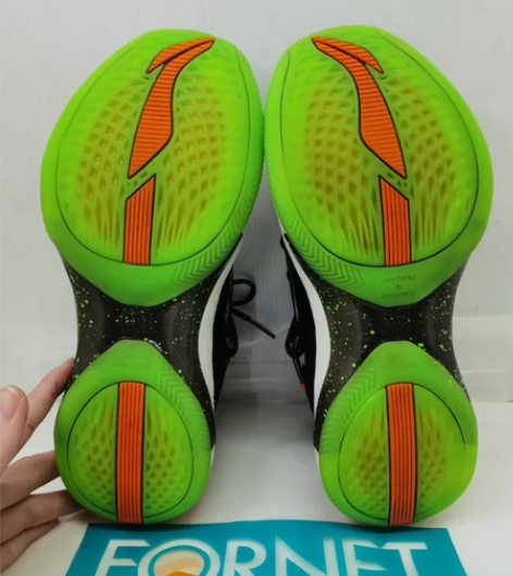 【干洗店已清洗】李宁闪击6万圣节尺码:43...