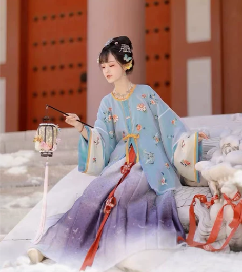 全新 七月夕 天蓝蓝 汉服女明制圆领对襟衫...