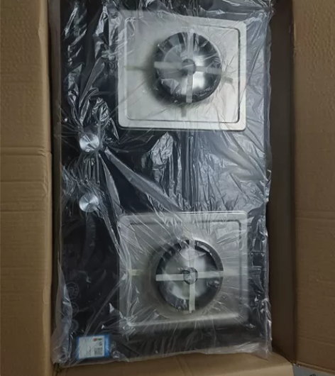 火王全新灶具，开孔尺寸66×35，外观尺寸...