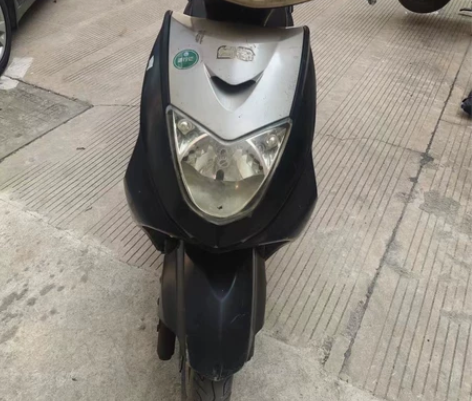 台铃电动车,60v电池换了半年多,无牌,发...