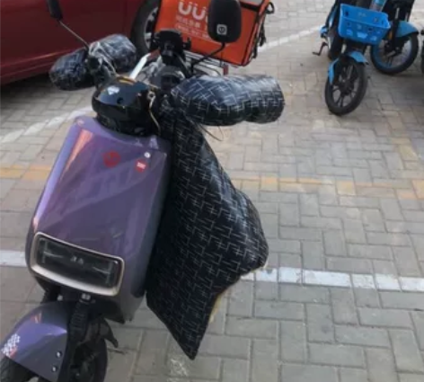 台玲电动车跑了一千公里……不带电瓶 感兴趣...