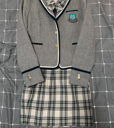 （限时降价到12月25号） 韩制校供制服校...