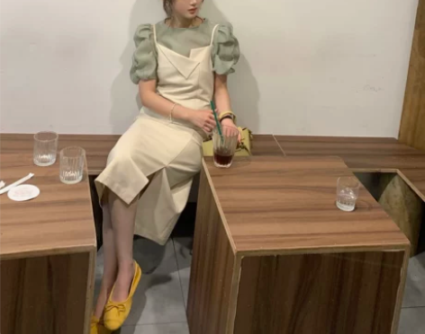 【直播清仓 不退不换】温柔气质上衣两件套背...