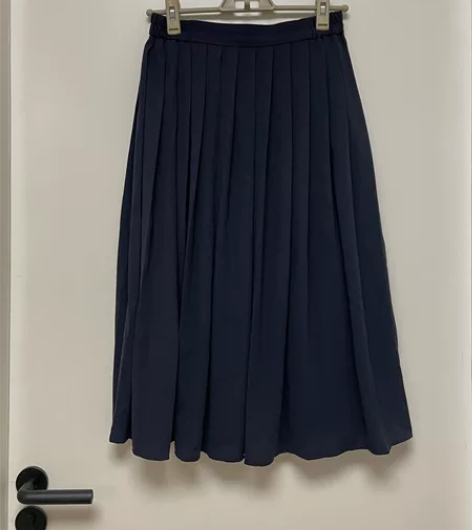 日系藏青色简约大裙摆雪纺高腰松紧腰中长裙a...