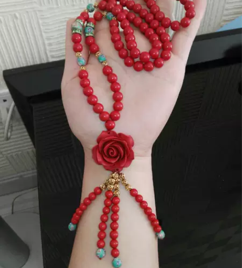 朱砂毛衣链就一条，配毛衣，配民族风裙子都可...