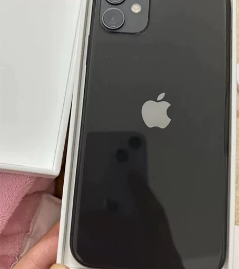 苹果11，无磕碰无划痕，256G，电池74...