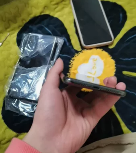 11promax  国行256 电池健康8...