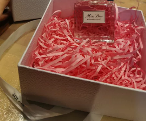 Miss Dior香水50ml全新带盒 朋...