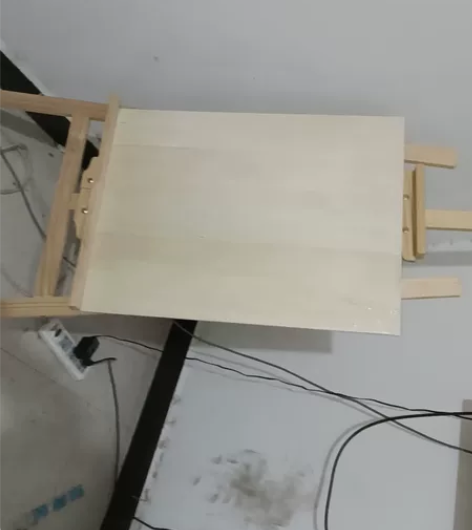 画架+画板。如图99新可小刀有意的宝宝快来...