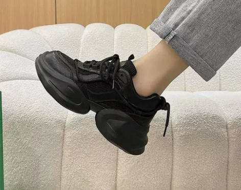 9906 女士休闲百搭潮流舒适运动鞋 感兴...