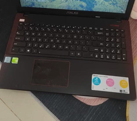 i78G华硕飞行堡垒游戏机顶配 当年买的时...