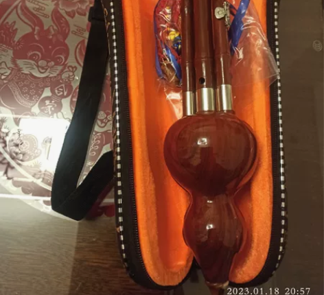 葫芦丝,全新,包邮转让。 感兴趣的话点“我...