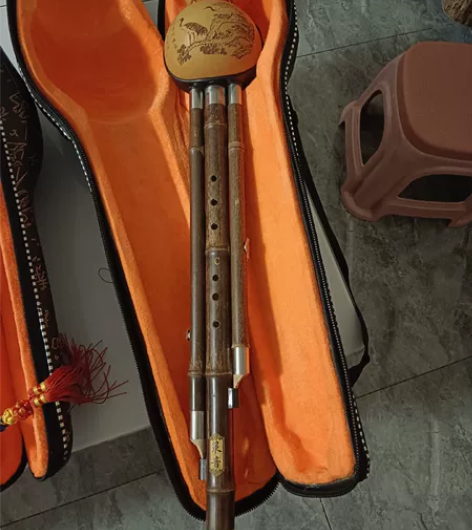 闲置,半价出售一支大C调葫芦丝,原件698...