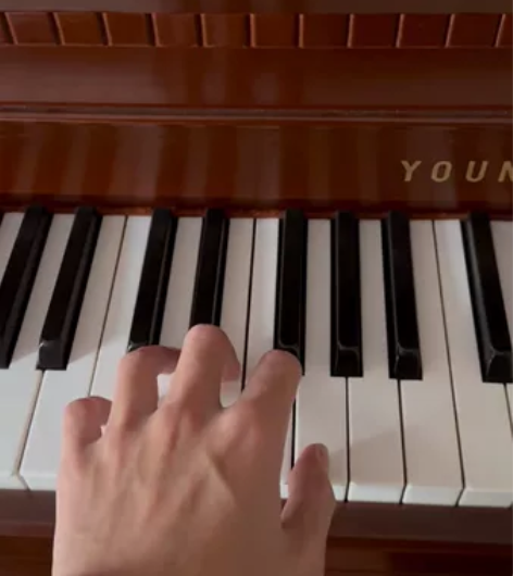 原装进口二手钢琴英昌韩国高端近代立式家用媲...