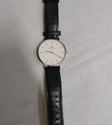 DW手表,8成新 感兴趣的话点“我想要”和...