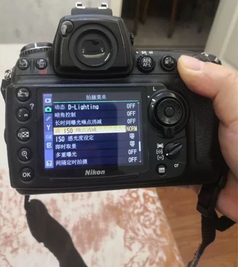 尼康d700，全画幅单反相机，镁铝全金属机...