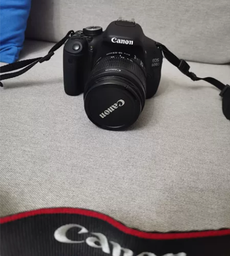 佳能EOS600D单反相机实体店购买，9....