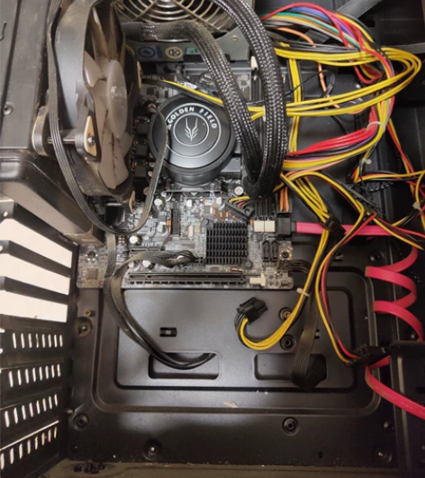 主板ZX-H61c v2.3。自家主机拆的...