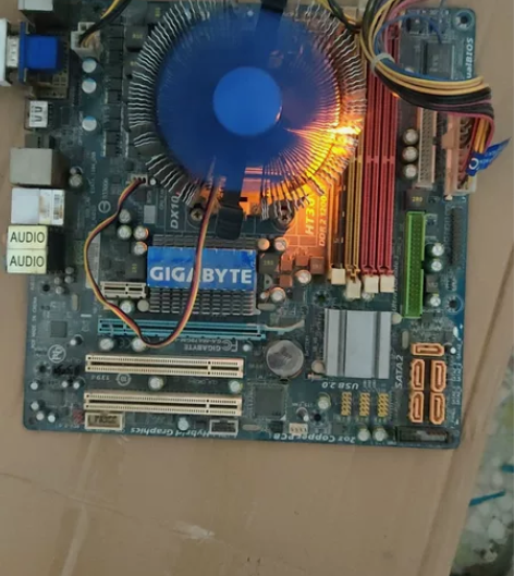 技嘉ga-ma78gm-us2h主板+am...
