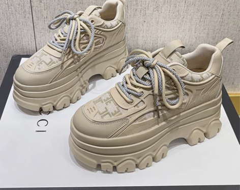 9cm增高，婚纱内增高全黑内增高跟老爹鞋女...