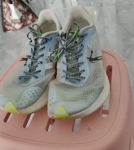 乔丹飞影pb 1，官方正品，有购买记录，换...