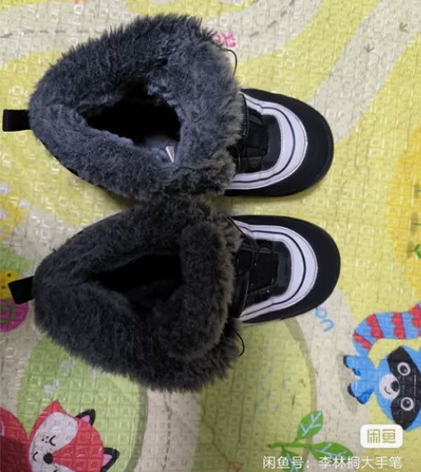 斐乐男童鞋，穿一季，孩子很喜欢的一双鞋，3...