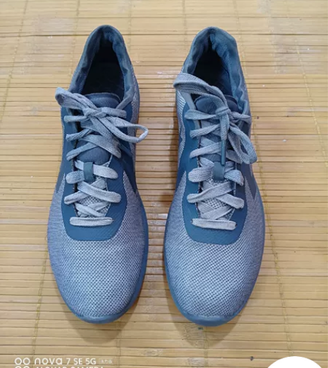 12.5码     正品匡威运动鞋    ...