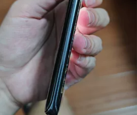 小米11ultra,轻微磕碰,换过外屏,触...