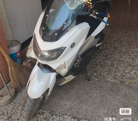 立雅摩托150 便宜贱卖了 正常过户 感兴...