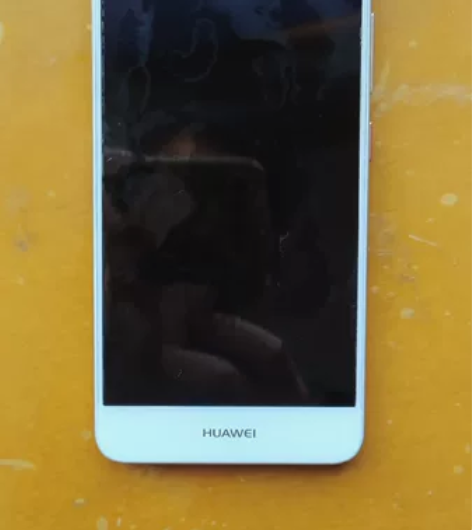 华为nova 包邮 4+64G      ...