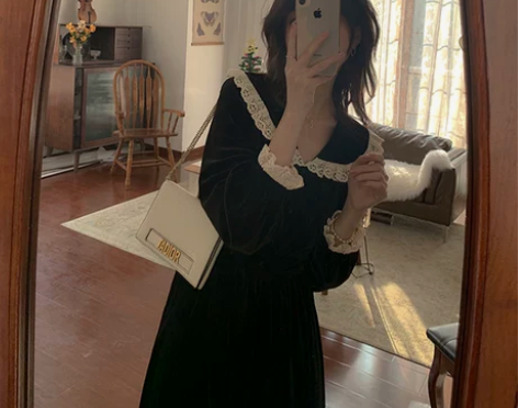 【风尚价】冷淡风女装高级感金丝绒小黑裙长裙...